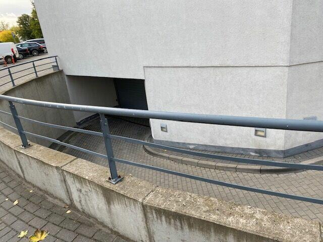 Pruszcz Gdański wynajmę miejsce postojowe w hali garażowej