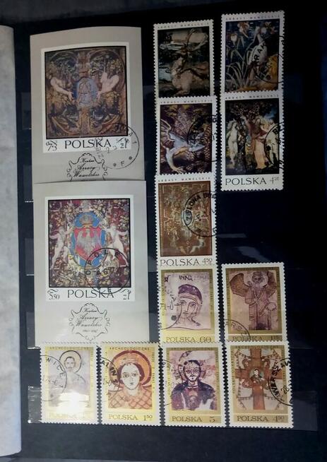 Polska. Klaser w etui z 340 znaczkami+ 4 bloczki. Sprzeda