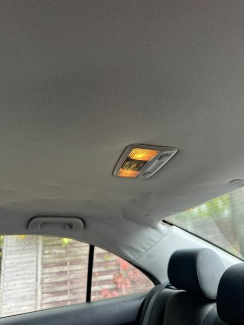 Toyota Avensis 2.0 D-4D 126 KM | 2007 r. | 293 000 km