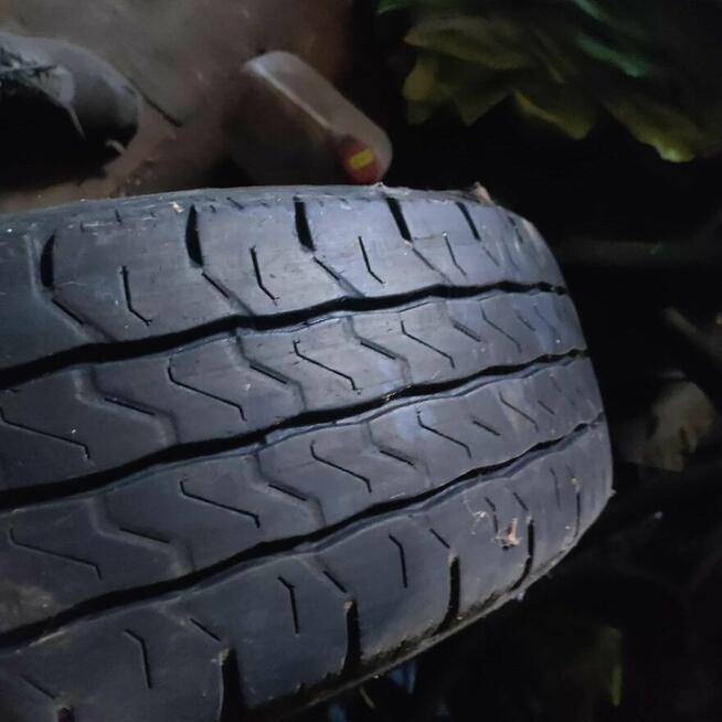 4 Sztuki Felgi z Oponami Do Volkswagen Transporter. Polecam.