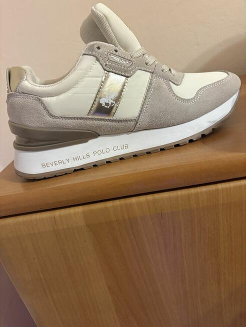 Zamienię nowe buty damskie beverly Hills