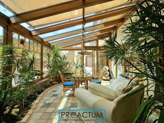 Kaszczorek, Willa z basenem w zaciszu Torunia