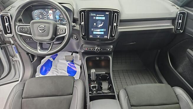 Volvo XC 40 T5 Plug-In Hybrid R-Design ! Z Polskiego Salonu ! Faktura Vat !