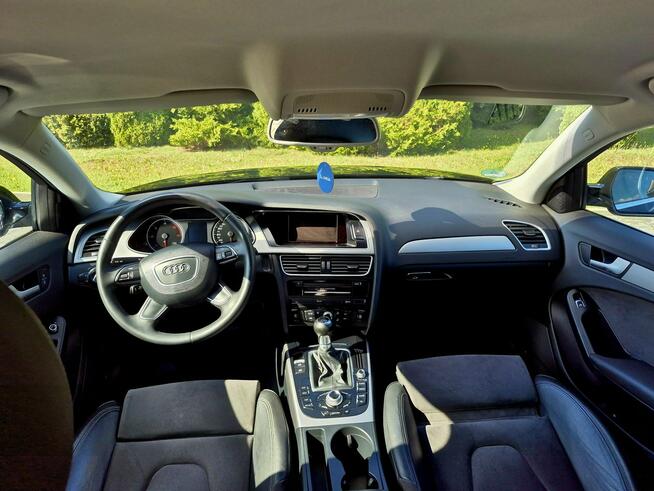 Audi A4 B8 2.0tdi 177KM *Xenon*Navi*