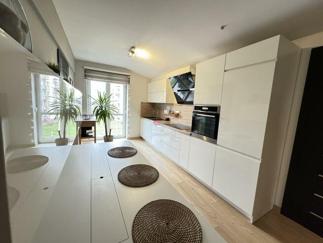 Dom Kielce Podkarczówka, Podklasztorna