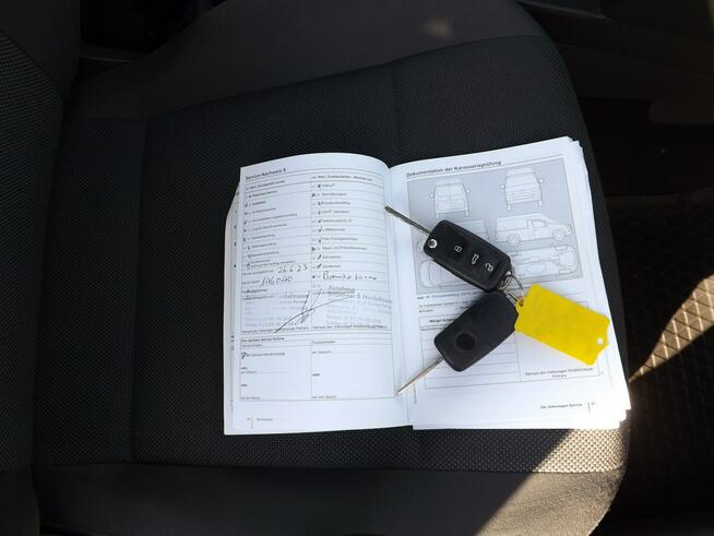 Volkswagen Caddy 7 MIEJSC SIEDZĄCYCH