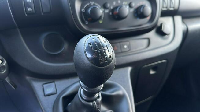 Opel Vivaro 9 os. netto 44.700zł LONG bez Adblue