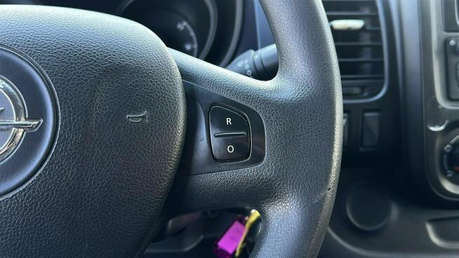 Opel Vivaro 9 os. netto 44.700zł LONG bez Adblue