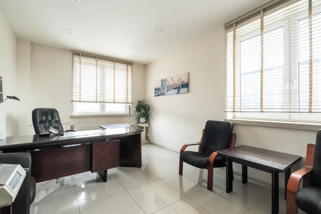 Nieruchomość KOMERCYJNA w Mierzynie przy dr. nr 10