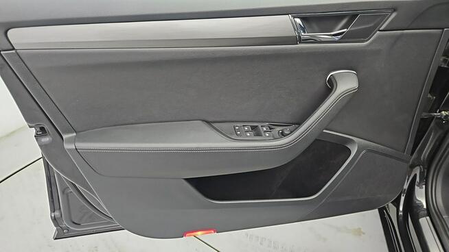 Škoda Superb 2.0 TDI SCR Style DSG ! Z Polskiego Salonu ! Faktura Vat !