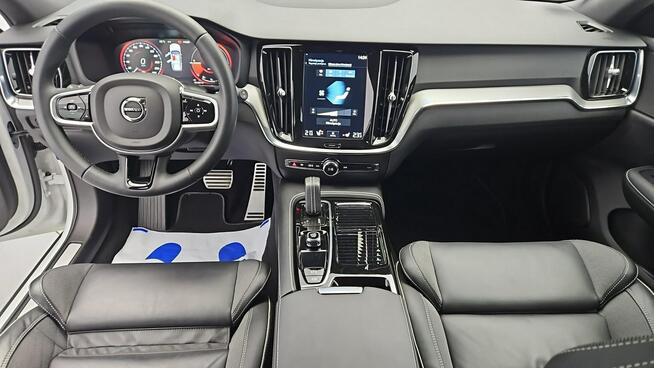 Volvo V60 T8 AWD Plug-In Hybrid R-Design ! Z Polskiego Salonu ! Faktura VAT !