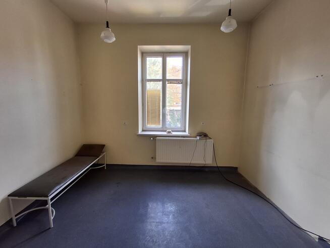 Lokal z wod/kan, Zakopiańska 75m2, Pierwsze piętro