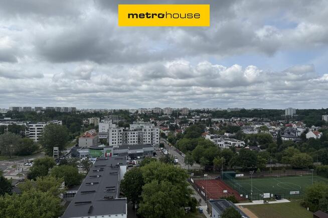 Trzypokojowe do remontu na Bielanach