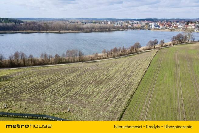 Malownicza działka nad jeziorem