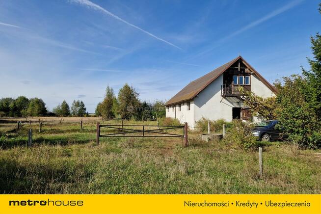 Działka budowlana i stajnia - 1,4ha przy lesie.