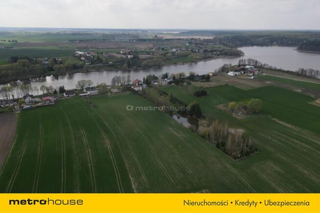 Działka budowlana nad jeziorem Radomno.