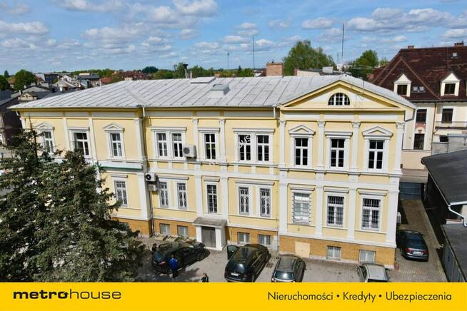 Stylowa kamienica w centrum miasta z najemcą.