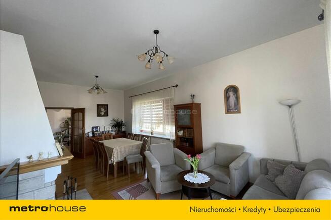 Dom z ogrodem na sprzedaż