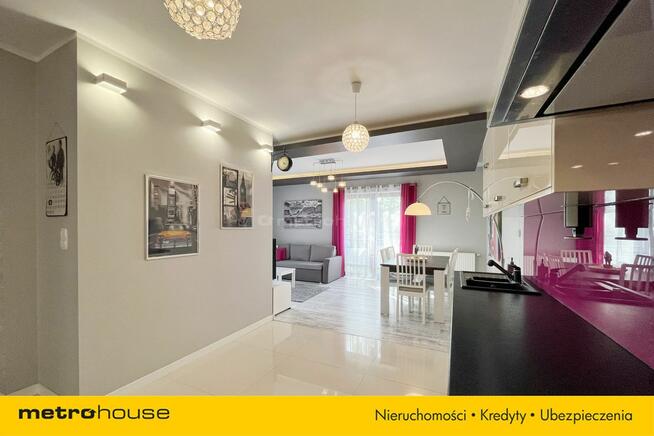 2-pokoje z miejscem parkingowym w haki garażowej