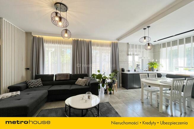 Piękny dom na wsi po remoncie z ogrodem i tarasem!