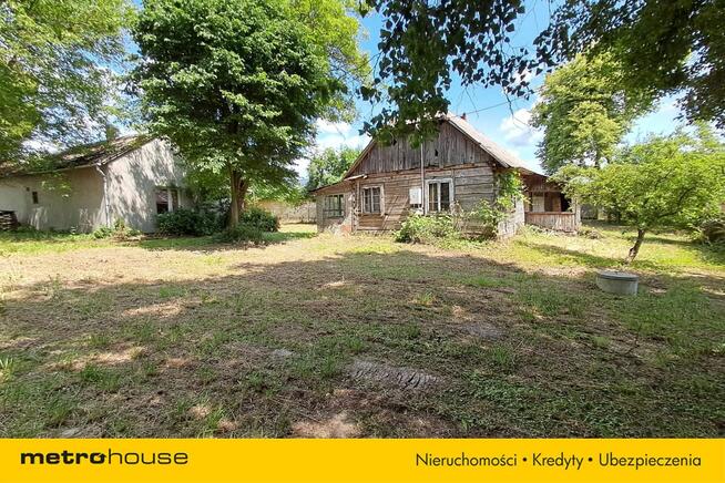 Atrakcyjna działka z zabudowaniami.