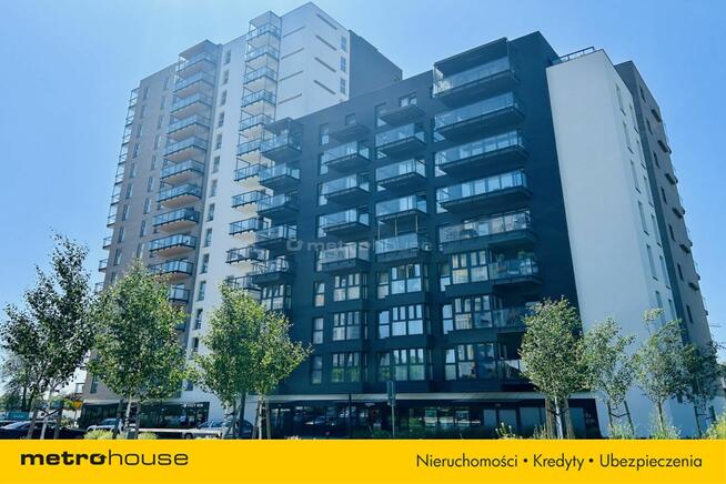 APARTAMENT, 3 POKOJE, OSTATNIE PIĘTRO Z TARASEM