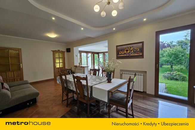 Zachwycająca nieruchomość z przestronnym domem !!!
