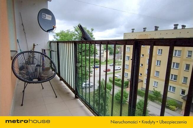 Na sprzedaż M3, centrum Zambrowa ul. Raginisa 7.