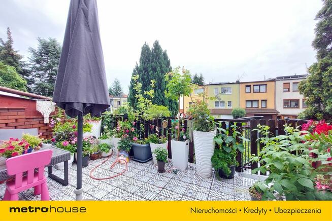 DOM BLISKO LASKU MARCELIŃSKIEGO, SŁONECZNY TARAS