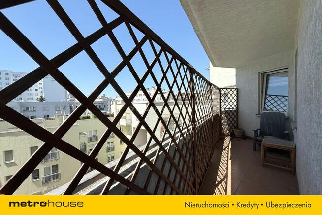 2 pokojowe mieszkanie z garażem. Metro Natolin