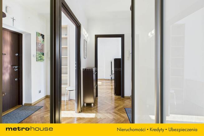 Wola, 2 pokoje, osobna kuchnia, urocza kamienica.