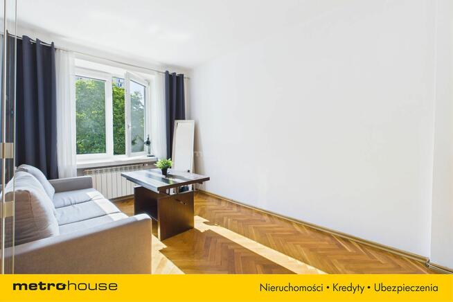 Wola, 2 pokoje, osobna kuchnia, urocza kamienica.