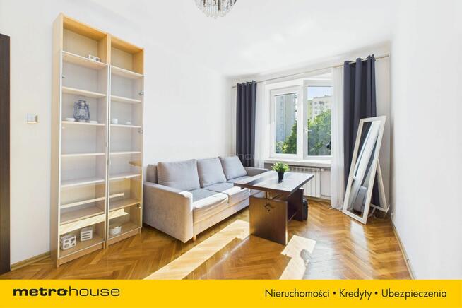 Wola, 2 pokoje, osobna kuchnia, urocza kamienica.