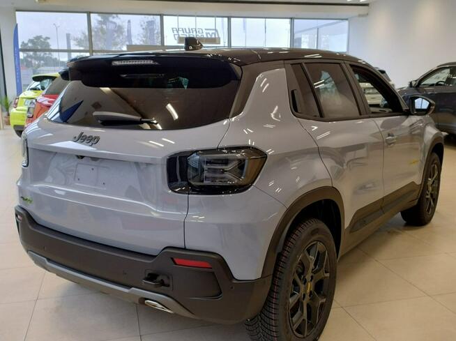 Jeep Avenger Limitowana wersja 4x4 The North Face + Panoramiczny dach