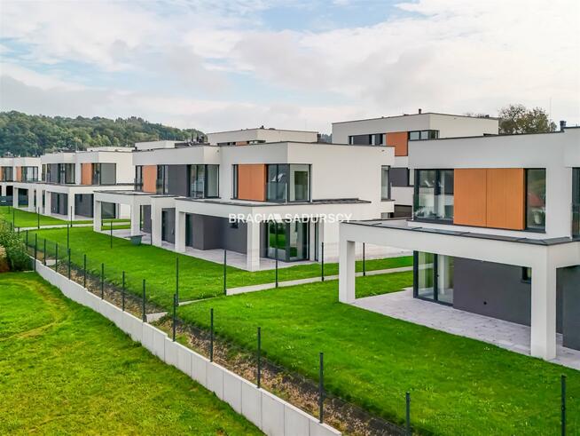 Dom Wrząsowice gm. Świątniki Górne, Wrzosowa