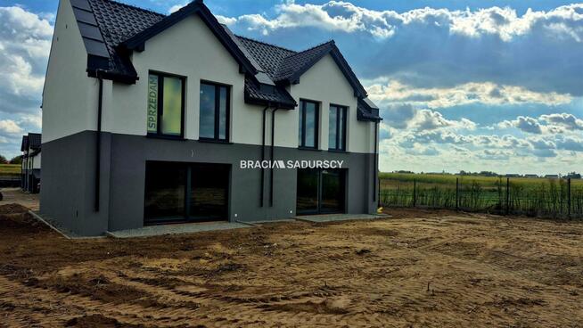 Dom Kraków Nowa Huta, Nowa Huta, Igołomska