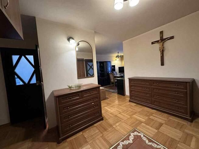 Sprzedam 4-pokojowe mieszkanie w centrum Łosic