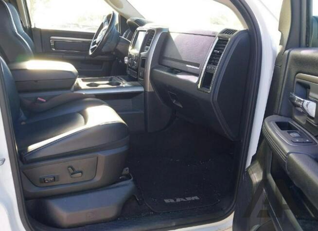 RAM 2016 SPORT 5.7HEMI Kamera cofania Podgrz. fotele+kierownica