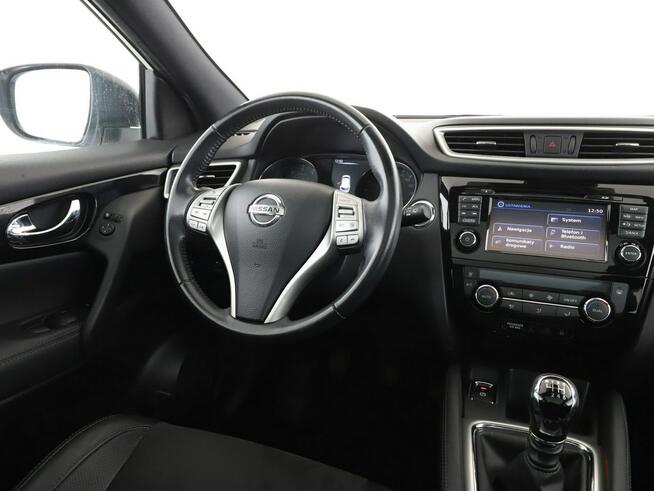 Nissan Qashqai navi klima auto półskóra panorama grzane fotele kamera 360