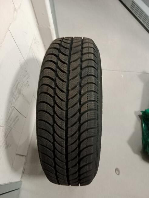 Opony zimowe 185x65x15