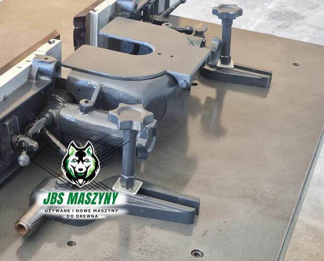 Frezarka dolnowrzecionowa SCM T120C