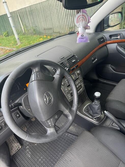 Toyota Avensis 2.0 D-4D 126 KM | 2007 r. | 293 000 km