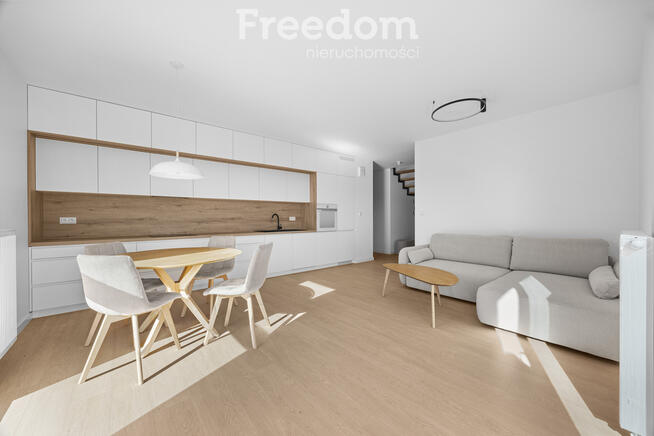 Wykończone mieszkanie dwupoziomowe