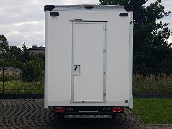 Iveco Daily KONTENER NISKOPODŁOGOWY 4,43x2,23x2,42 SKLEP BAR FOODTRUCK KAMPER AC