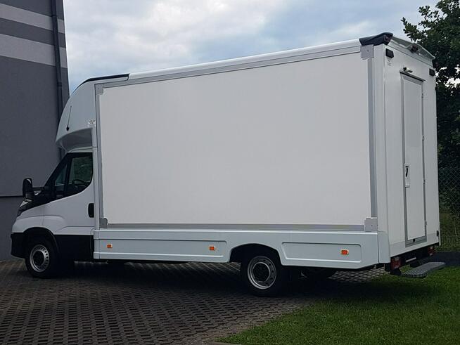 Iveco Daily KONTENER NISKOPODŁOGOWY 4,43x2,23x2,42 SKLEP BAR FOODTRUCK KAMPER AC