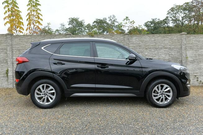 Hyundai Tucson 1.6 GDi 132KM Model 2017 LED Kamera Navi Grzane fotele przód i tył