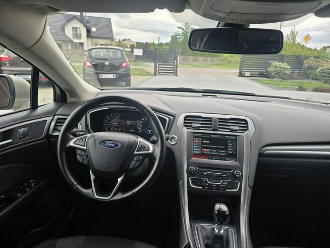 Ford Mondeo Liftback