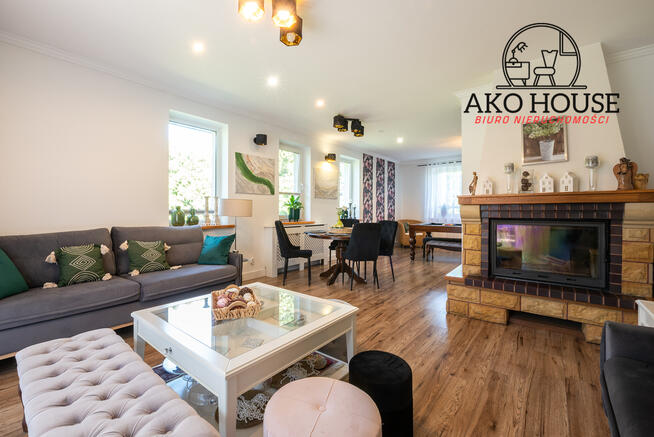 Dom marzeń w Choroszczy – 225 m², kominek, 7 pokoi