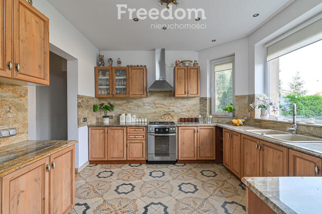 Dom w pięknej okolicy nad jeziorem, 700 m Osowej