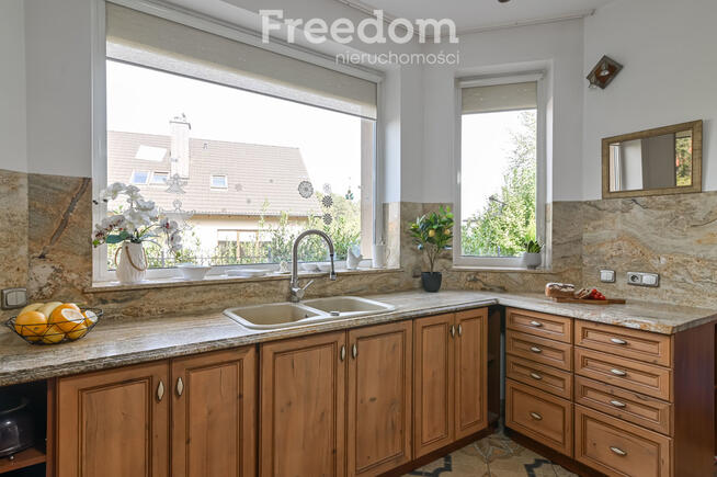 Dom w pięknej okolicy nad jeziorem, 700 m Osowej